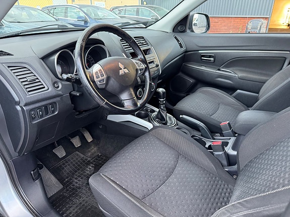 Mitsubishi ASX 8 of 30