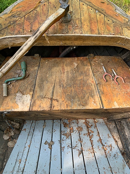 EKSNIPA med Lågvarvig Dieselmotor finns på Djurö / Vindö 4 of 20