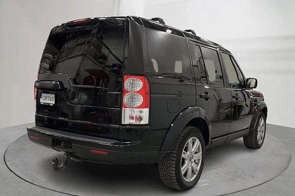 Land Rover Discovery 4 3 of 9