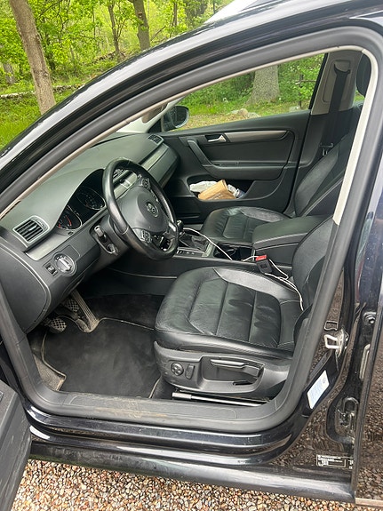 Volkswagen Passat 5 of 8