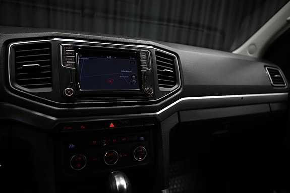 Volkswagen Amarok 30 of 30