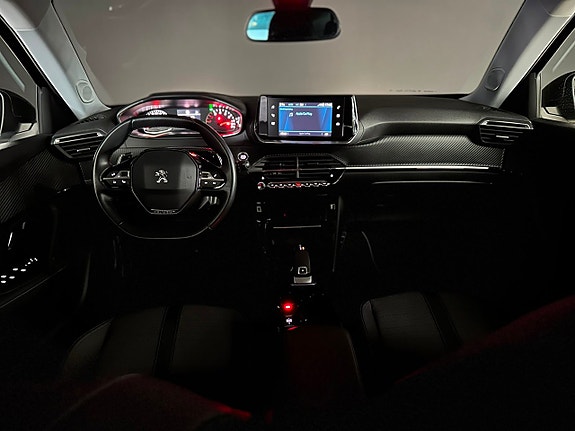 Peugeot 2008 17 of 17