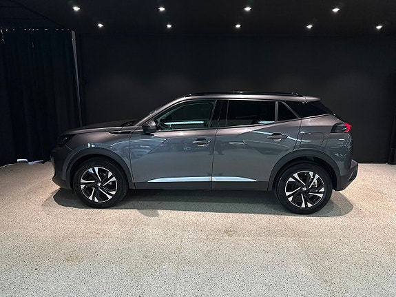 Peugeot 2008 6 of 17