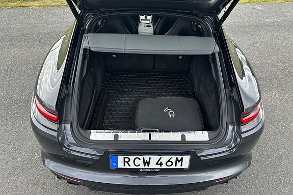 Porsche Panamera Turbo S 11 of 30