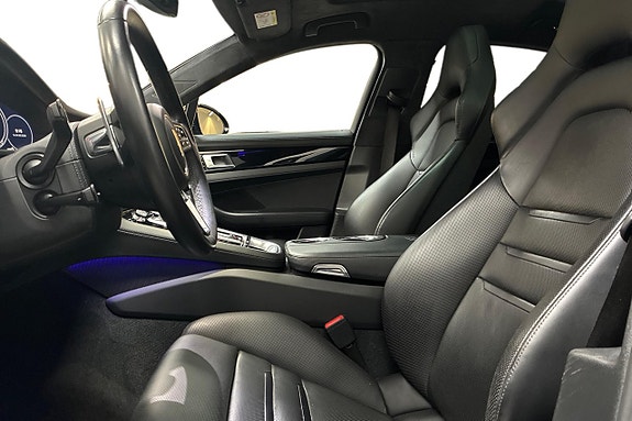 Porsche Panamera Turbo S 13 of 30