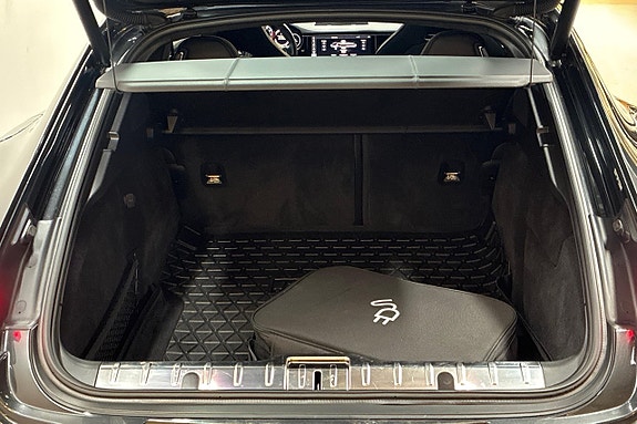 Porsche Panamera Turbo S 10 of 30