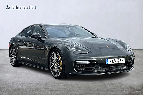 Porsche Panamera Turbo S 7 of 30