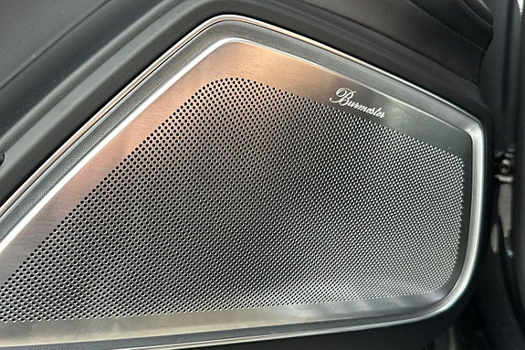 Porsche Panamera Turbo S 22 of 30