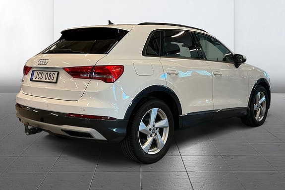 Audi Q3 4 of 10