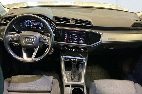 Audi Q3 8 of 10