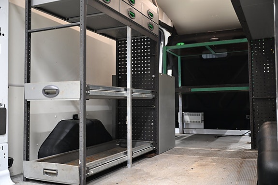 Ford Transit 10 of 30