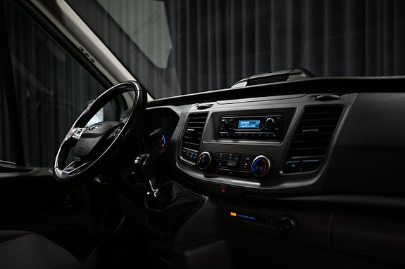 Ford Transit 30 of 30