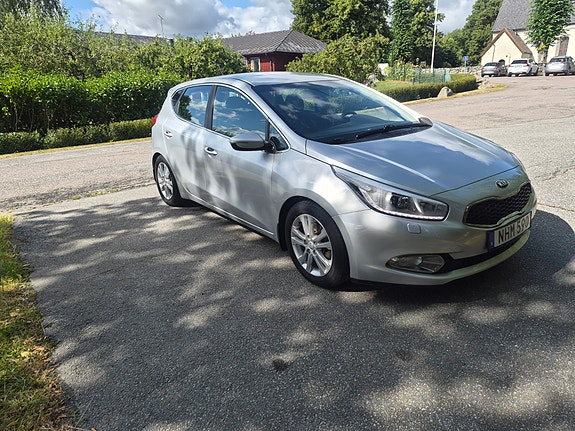 Kia Ceed 5 of 14