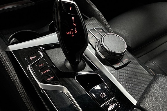 BMW 520d 26 of 30