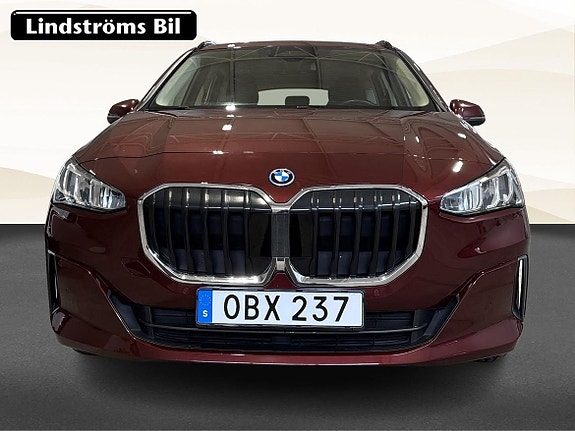 BMW 230e 8 of 18