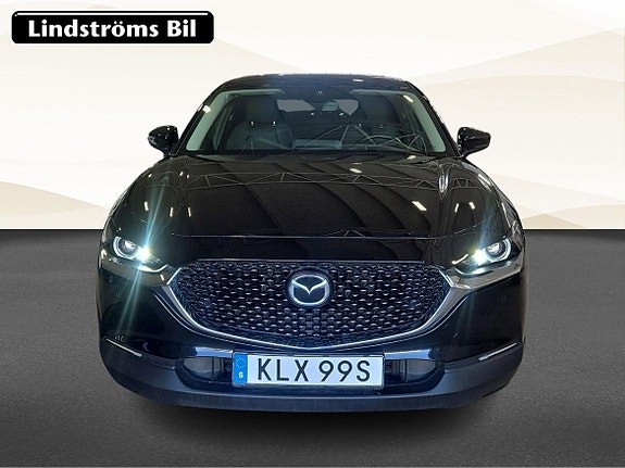 Mazda CX-30 8 of 18
