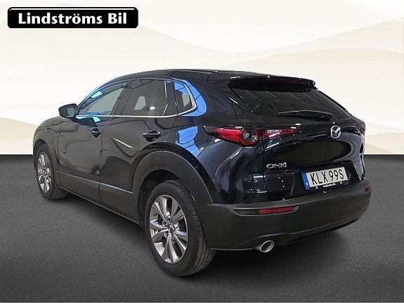 Mazda CX-30 4 of 18