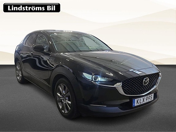 Mazda CX-30 3 of 18