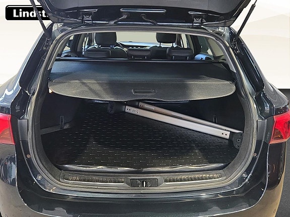 Toyota Avensis 12 of 18