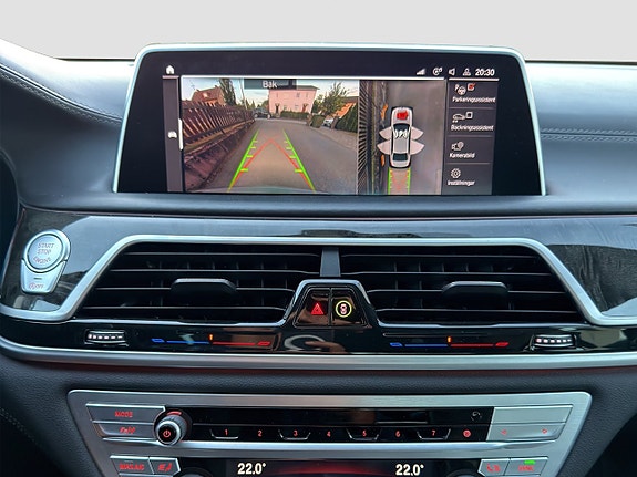 BMW 750Ld 15 of 19