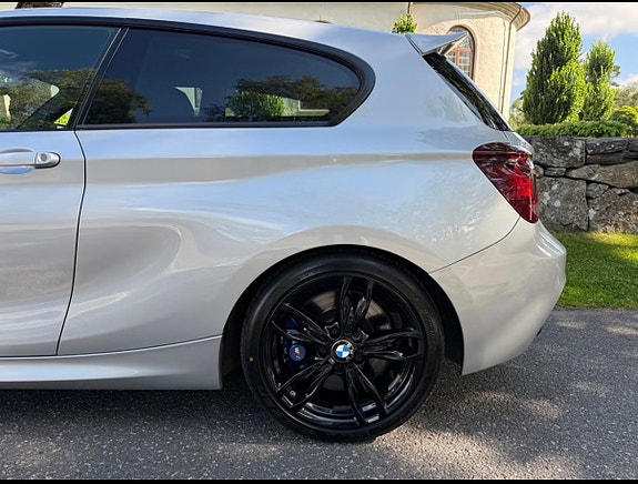 BMW M135i 2 of 6