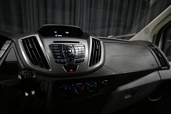 Ford Transit 23 of 29
