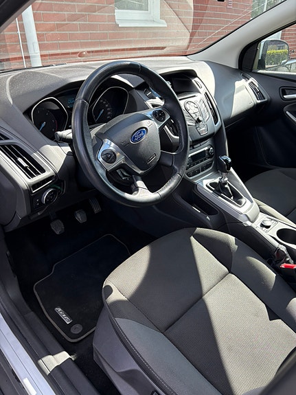 Ford Focus 3 of 4