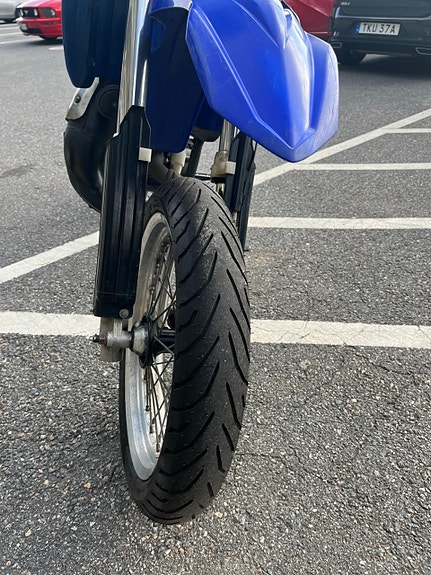 Kawasaki KDX 125 9 of 10