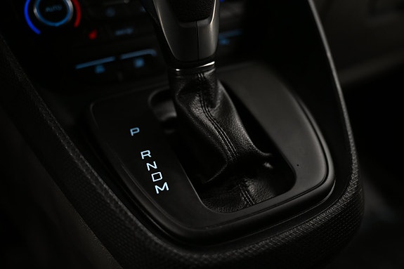 Ford Transit Connect 25 of 30