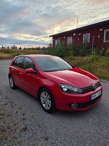 Volkswagen Golf VI 4 of 4