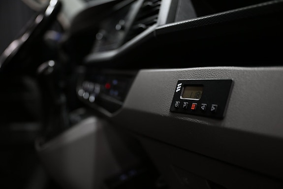 Volkswagen Transporter 27 of 30
