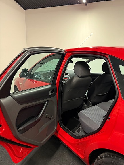 Ford Focus 14 of 15