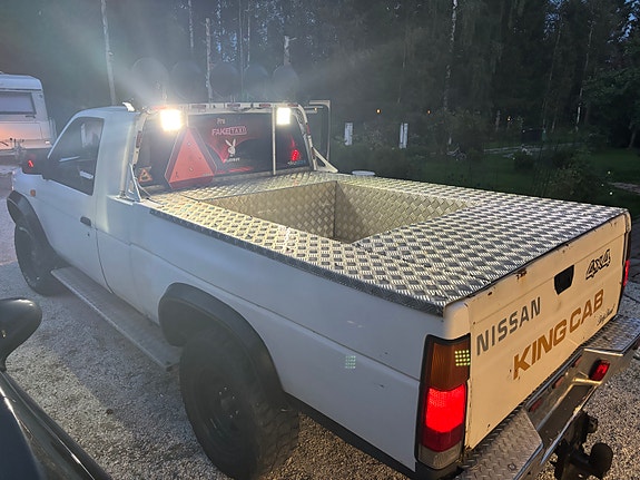 Nissan Navara 4 of 17