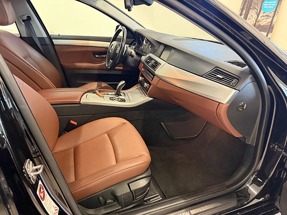 BMW 520d 11 of 15