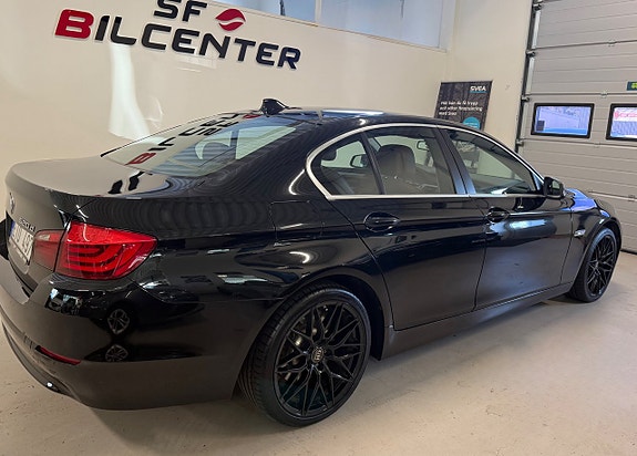 BMW 520d 3 of 15