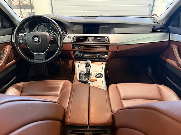 BMW 520d 13 of 15