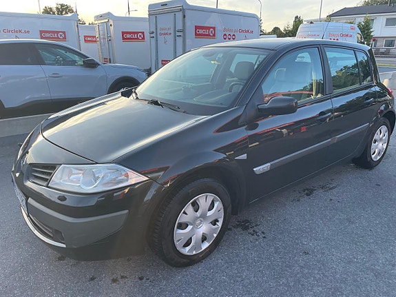 Renault Megane II 3 of 7