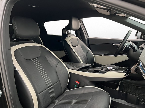 Kia EV6 12 of 30