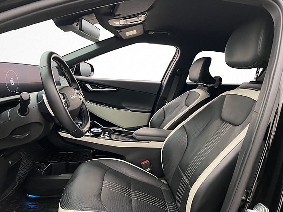 Kia EV6 10 of 30
