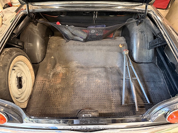 Ford Consul 13 of 15