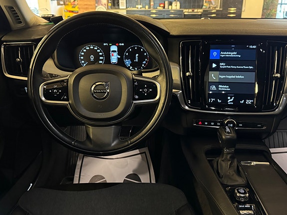 Volvo V90 28 of 30