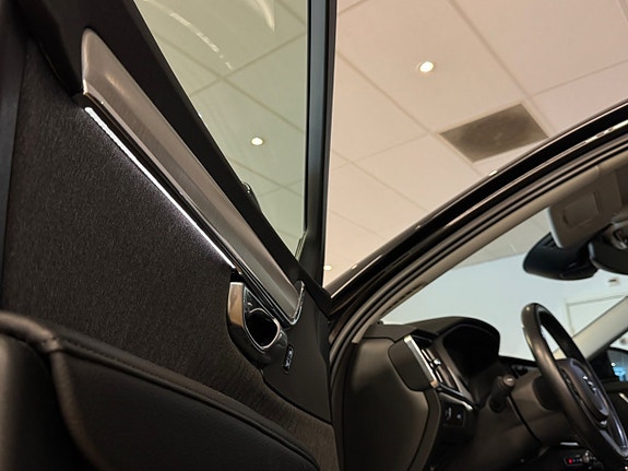 Volvo V90 19 of 30