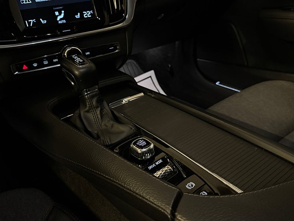 Volvo V90 30 of 30