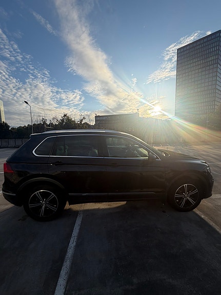 Volkswagen Tiguan 7 of 21