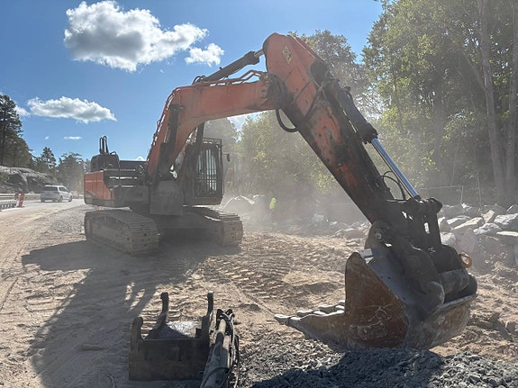 Doosan DX 300 LC-5 4 of 12