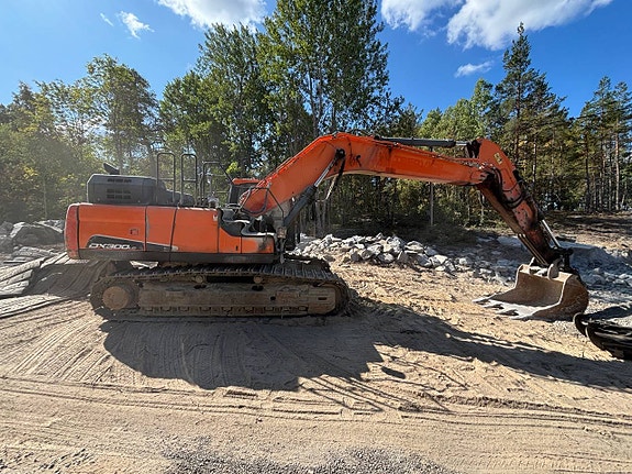 Doosan DX 300 LC-5 5 of 12