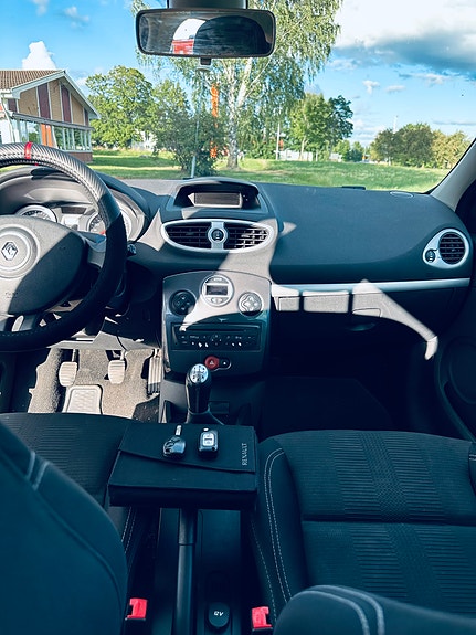Renault Clio 5 of 8