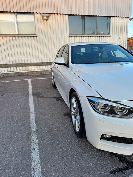 BMW 318d 22 of 24