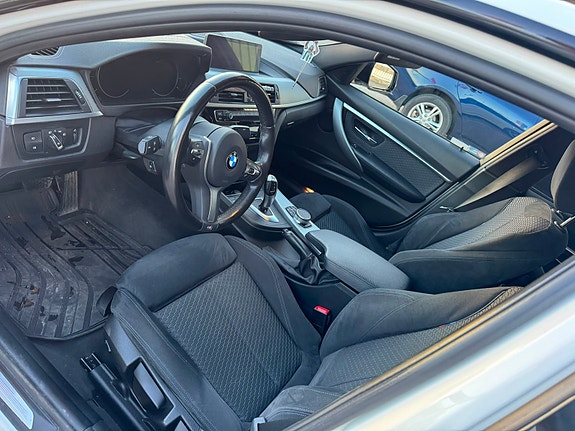 BMW 318d 10 of 24
