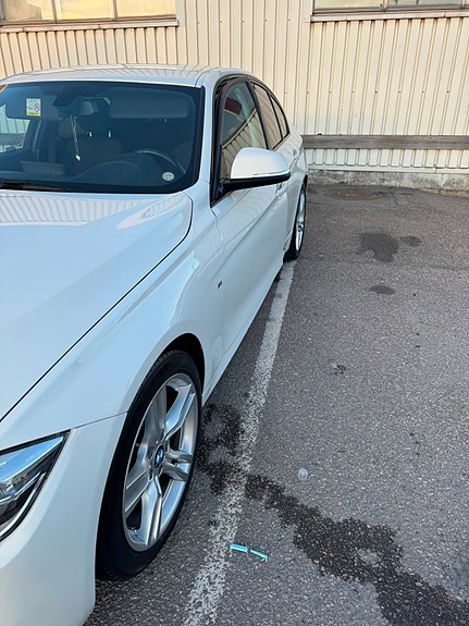 BMW 318d 23 of 24